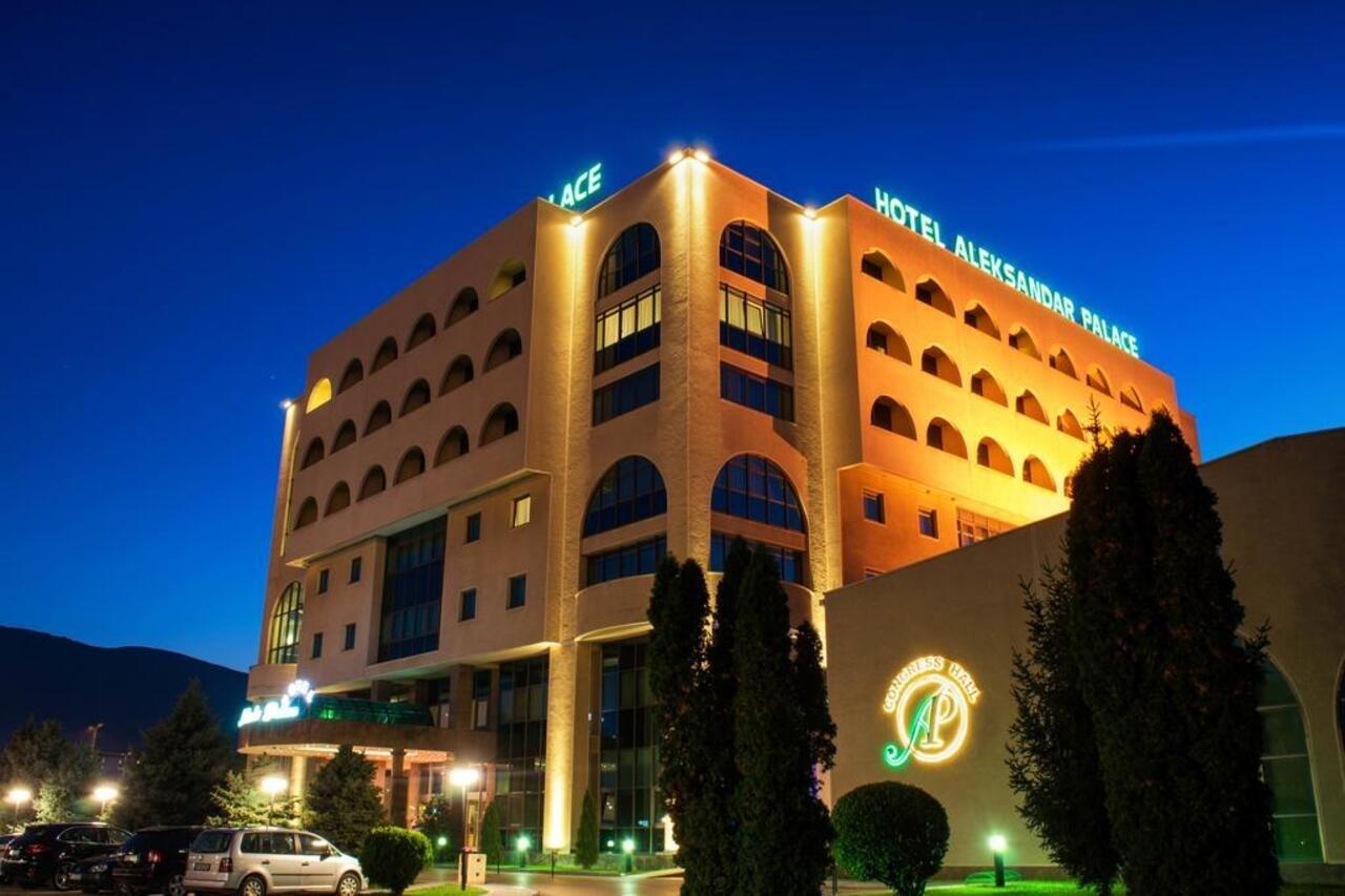 Aleksandar Palace Hotel Congress Center & Spa Escópia Exterior foto